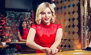 Đá gà trực tiếp từ các trường gà lớn